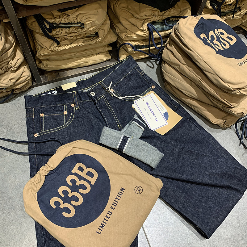 15oz Japanse Raw Blue Selvedge - Levis Jeans 501 recensie en prijs